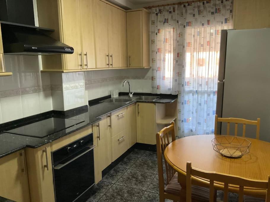 BRISA DE PONIENTE, con cochera y a. acondicionado Águilas Exterior foto